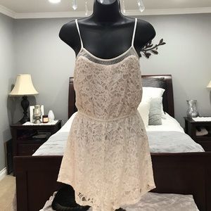 ❌SOLD❌HOLLISTER Romper